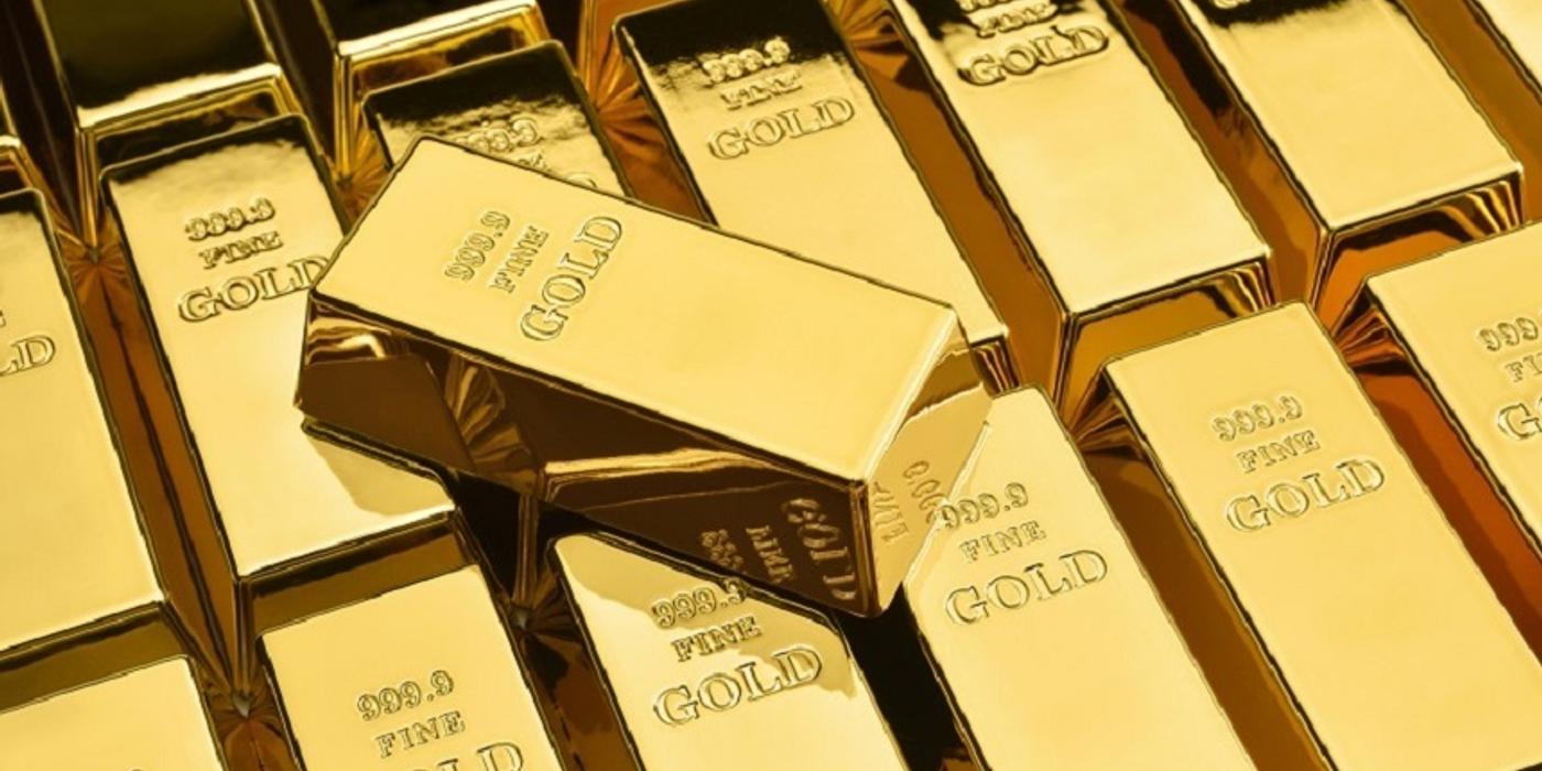 Preţul spot al aurului a urcat luni cu 0,2%, la un nou maxim record, de 2.235,59 USD pe uncie