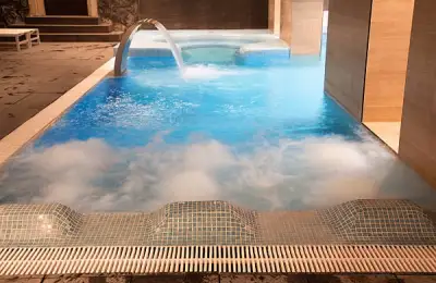 Unique Ideas for a DIY Pool