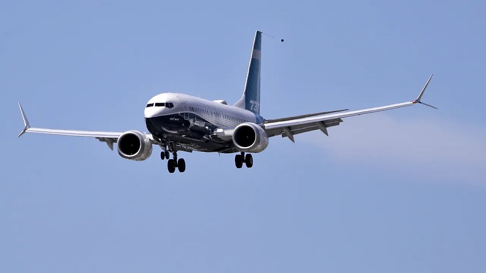 SUA au trimis din nou avioane militare la București. Ce spune Ministrul Apărării