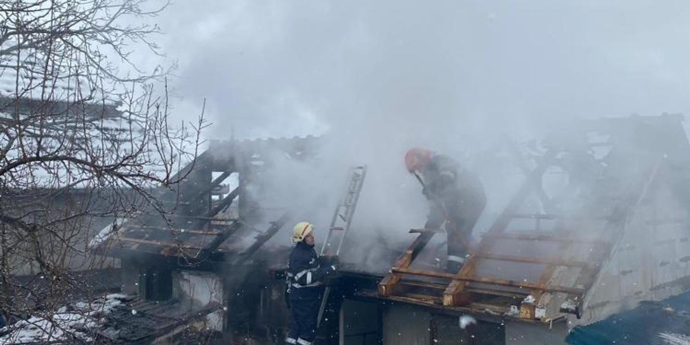 Incendiu, noaptea trecută, la o casă îdin localitatea Cornești, comuna Mihai Viteazu, județul Cluj