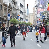 Weekend cu restricții în București: două marșuri prin centru și „Străzi Deschise” pe Calea Victoriei. Vezi trasee, intervale orare și devieri STB 205, 311.