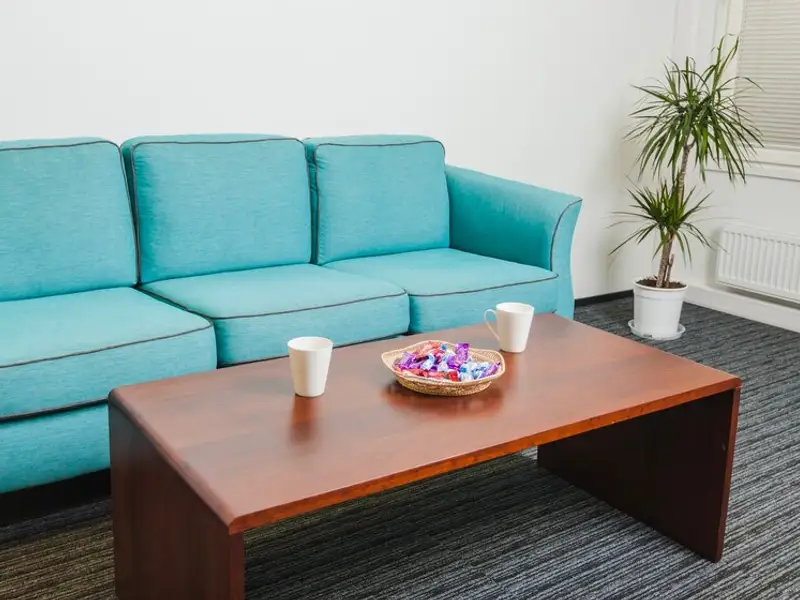 Cum să alegi măsuța de cafea potrivită pentru sufragerie