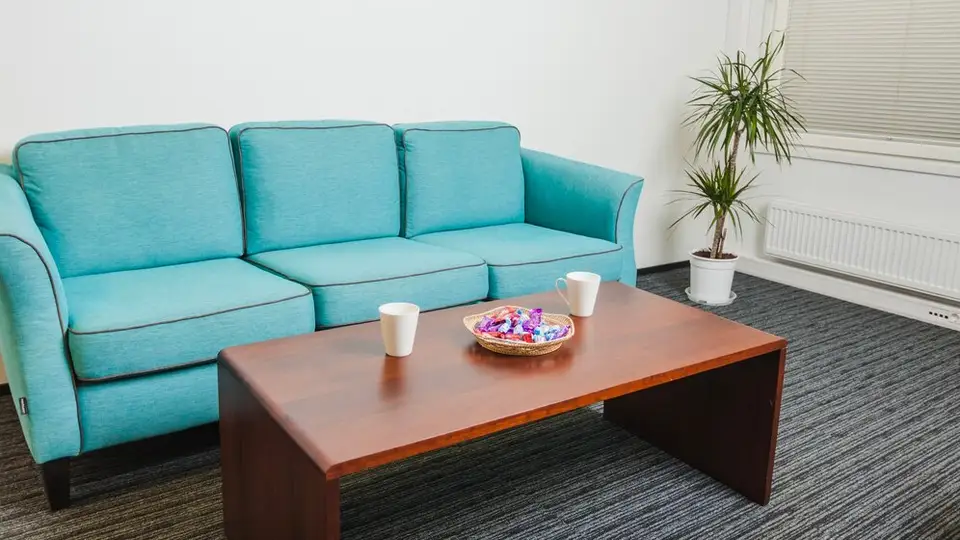 Cum să alegi măsuța de cafea potrivită pentru sufragerie