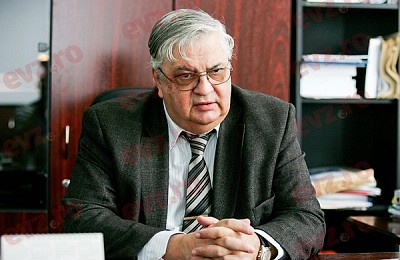 A murit profesorul Mircea Coșea, după o grea suferință
