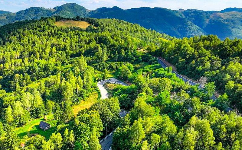 Transapuseana, unul din cele mai frumoase drumuri din România, va fi recepționată la sfârșitul acestei luni