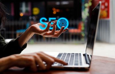 Ai o afacere online? Iata cateva motive pentru care ai nevoie de servicii SEO de calitate!