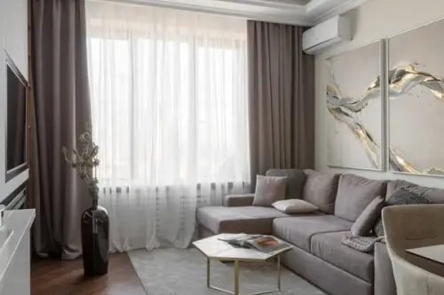 Amenajarea eleganta a unei locuinte de trei camere Imblanzirea formelor neregulate ale compartimentarii