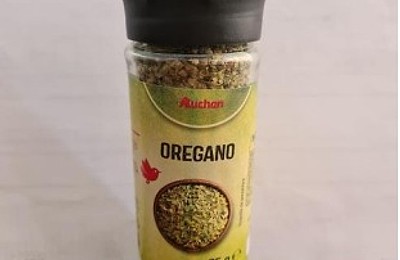 Alertă pentru consumatori: toate loturile de oregano marcă proprie Auchan sunt retrase de la vânzare.