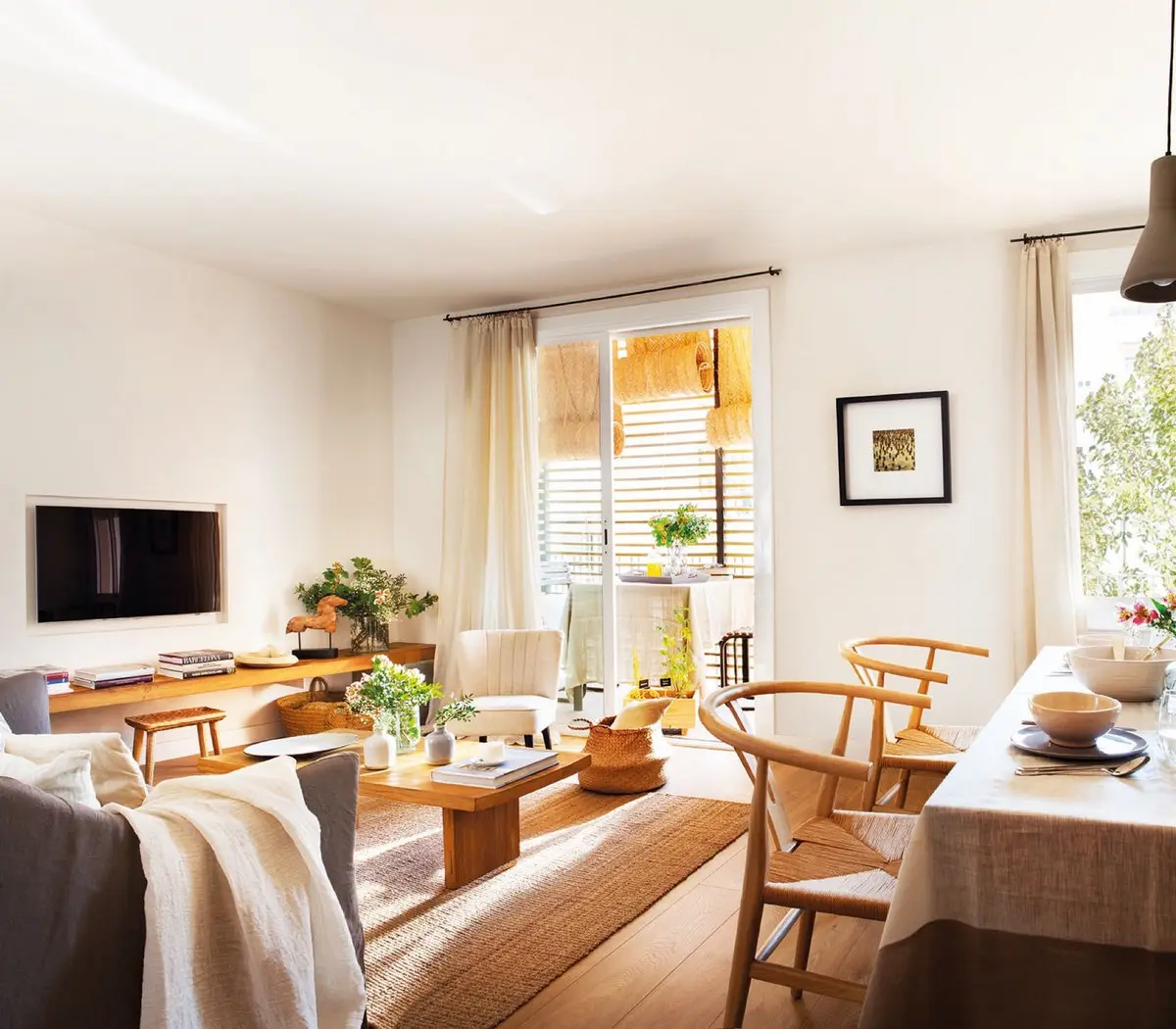 Un camin calduros si primitor amenajat in 65 metri patrati