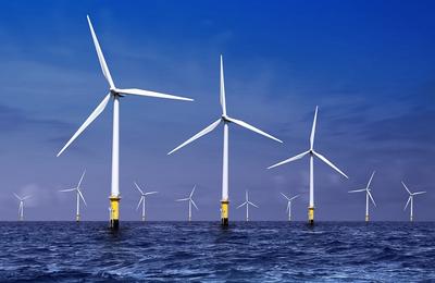 Proiectul care stabileşte cadrul legal pentru dezvoltarea investiţiilor în domeniul energiei eoliene offshore din Marea Neagră, ceea ce contribuie la îndeplinirea jalonului 116 din PNNR, adoptat de Camera Deputaţilor