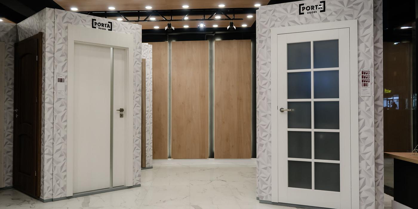 Cum se întrețin corect ușile de interior în funcție de materialul din care sunt create