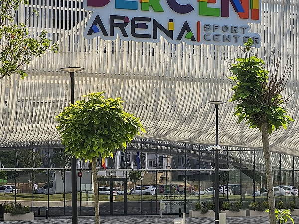 Berceni Arena redeschide gheața: Sâmbătă începe Săptămâna Europeană a Sportului, cu un omagiu adus legendarului Doru Tureanu