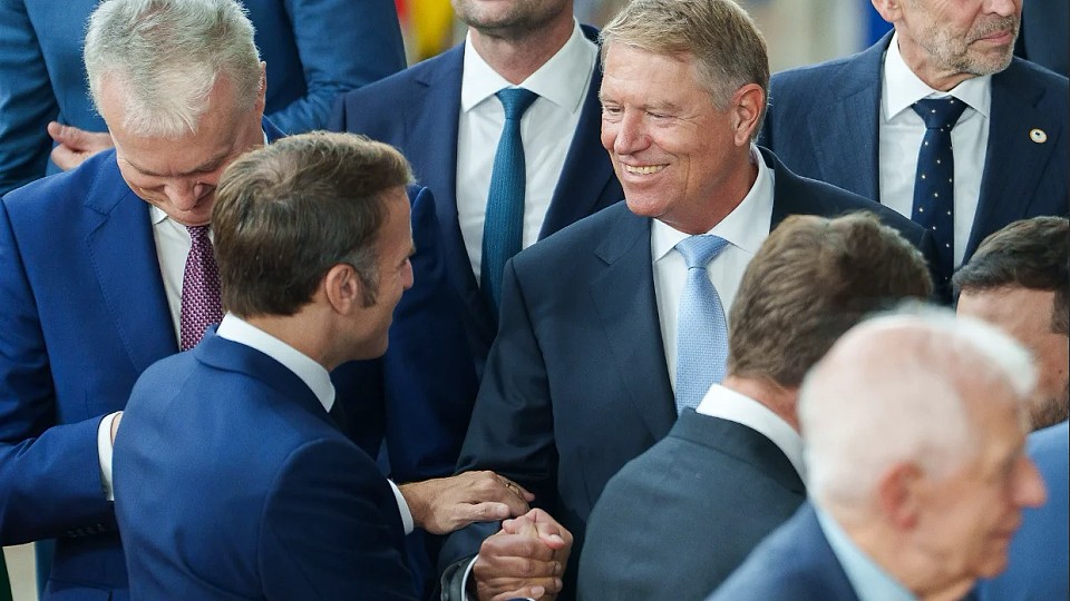 Iohannis, somat de ANAF pentru 1 milion de euro