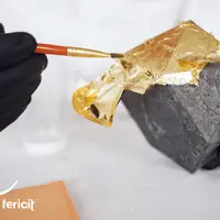 Accente aurii cu stil: cum integrezi schlagmetal pentru poleire la decorațiunile interioare moderne