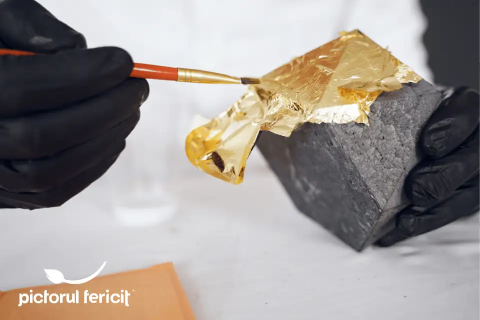 Golden Accents with Style: Integrating Schlagmetal for Polishing in Modern Interior Design