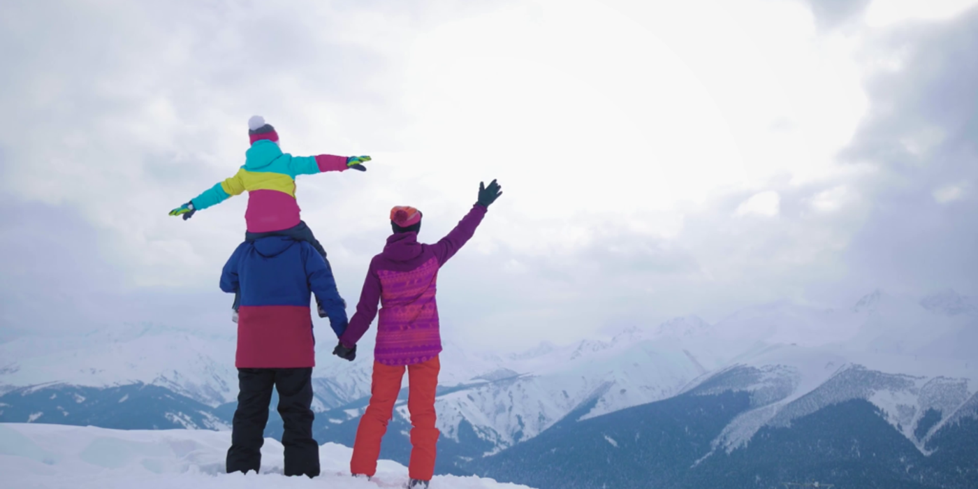 Echipamentul de drumeție pe timp de iarnă