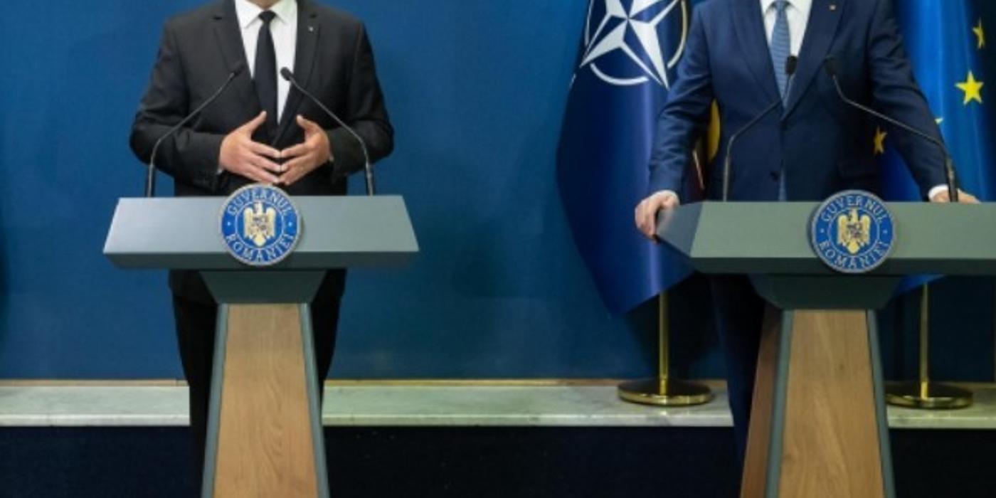 Coaliţia a decis restructurarea a aproximativ 200.000 de posturi libere dar bugetate din aparatul de stat, măsura ar aduce 8 miliarde de lei, anual / Impozitare cu 1% a clădilor mai scumpe de 500.000 de euro surse