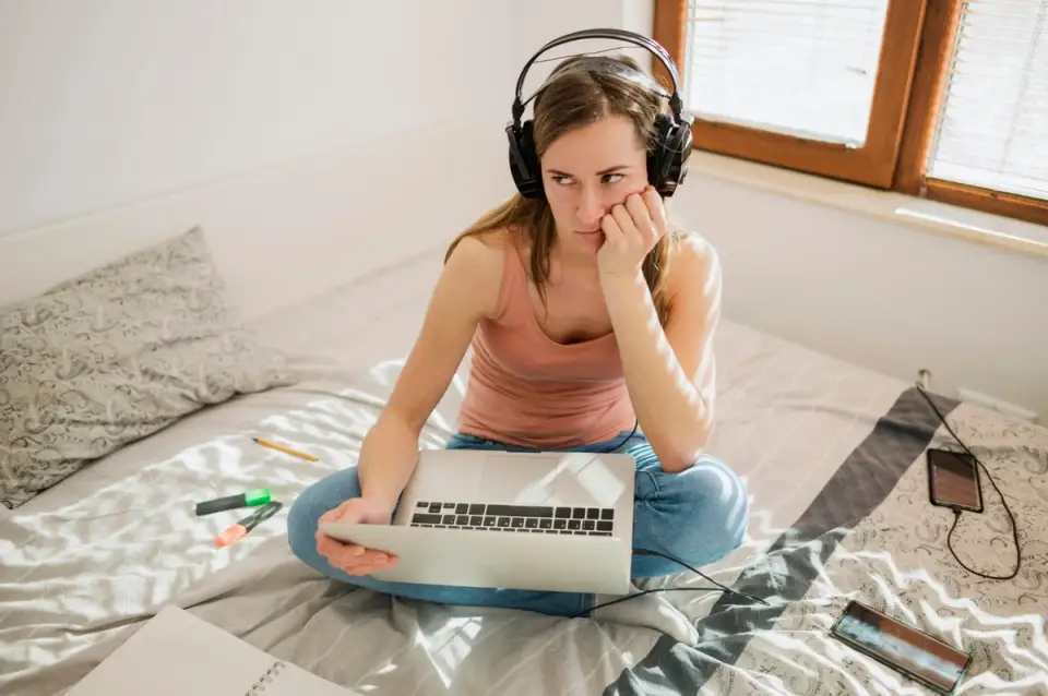 Intimacy and Neighbors: The Differences Between Living in an Apartment Building and a Private House