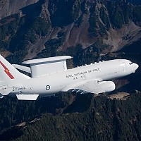 Australia trimite în Polonia un avion de comandă aeriană. Flancul estic, apărat de agresiunea Rusiei