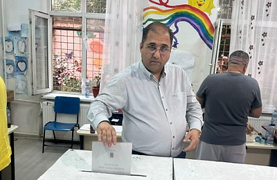 Cine sunt extremiștii? Un consilier local USR din Călărași a mers la ședința de CL cu pistolul la brâu. Primar: Ce avea în minte dânsul, nu putem să știm, dar pericolul era evident