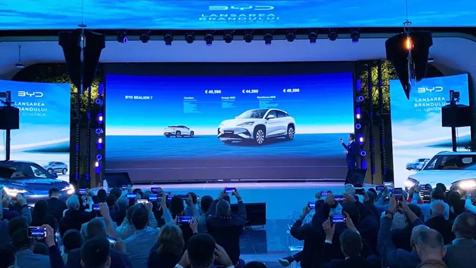 BYD, concurentul Tesla, intră pe piața din România cu patru modele. Cum sunt prețurile?