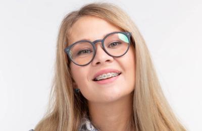 Tratament ortodontic la 30+, 40+ sau chiar 50+: ce trebuie să știi?