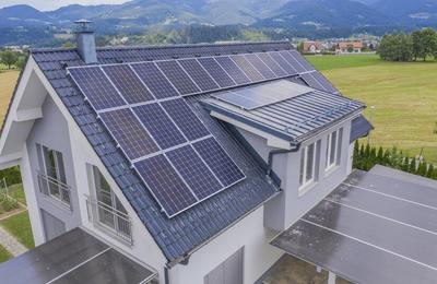 Tehnologii și caracteristici în locuințe eco-friendly