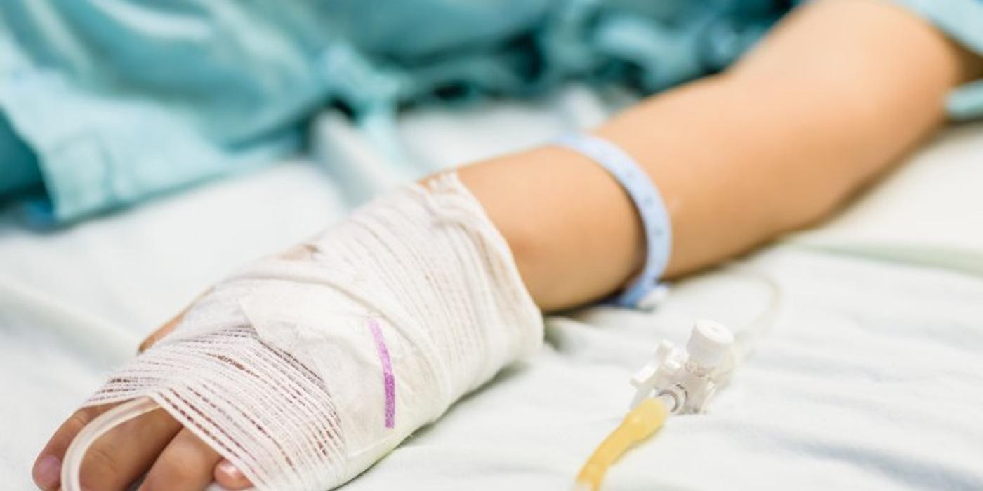 A fost deschis dosar penal pentru vătămare din culpă du ce două fetițe au suferit arsuri când luau parte la un experiment științific, sâmbată, în Cluj-Napoca