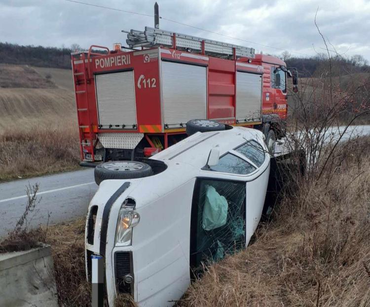 Accident rutier la intrare în localitatea Bărăi, județul Cluj