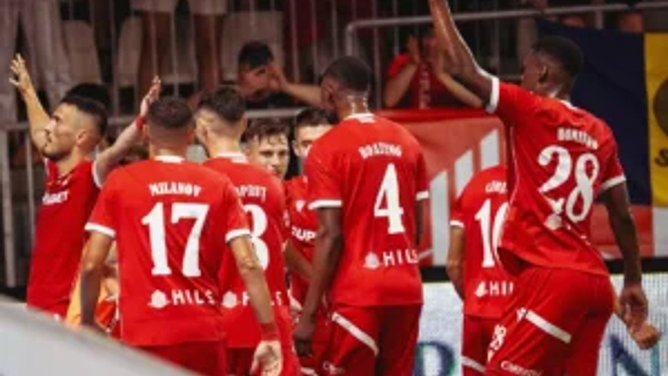 Dinamo smulge un punct dramatic din duelul cu CFR. Clujenii se îndepărtează de titlu!