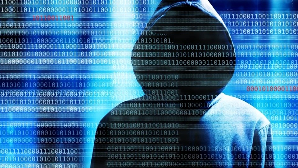 2,3 milioane de carduri bancare, expuse pe dark web. Cum operează hackerii și cum vă puteți păstra banii