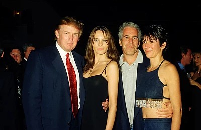 Dezvăluiri din culisele prieteniei lui Trump cu Jeffrey Epstein. „Își împărțeau iubitele și avioanele”