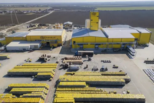 Elis Pavaje a încheiat lucrările de extindere a fabricii sale de la Stoenești. O investiție de 13 milioane de euro