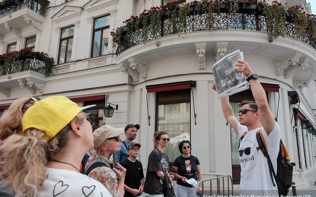 Tururi ghidate gratuite pe Calea Victoriei și Piața Revoluției transformată în „Grădina Întâlnirilor”
