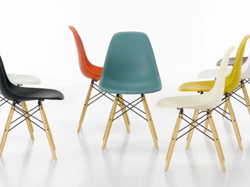 Scaunul Eames o solutie versatila pentru orice decor