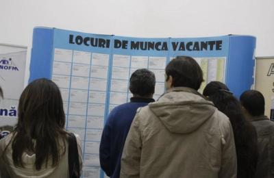 INS: Rata şomajului în luna aprilie, în formă ajustată sezonier, a crescut cu 0,1 puncte procentuale, la 5,3%, faţă de luna martie