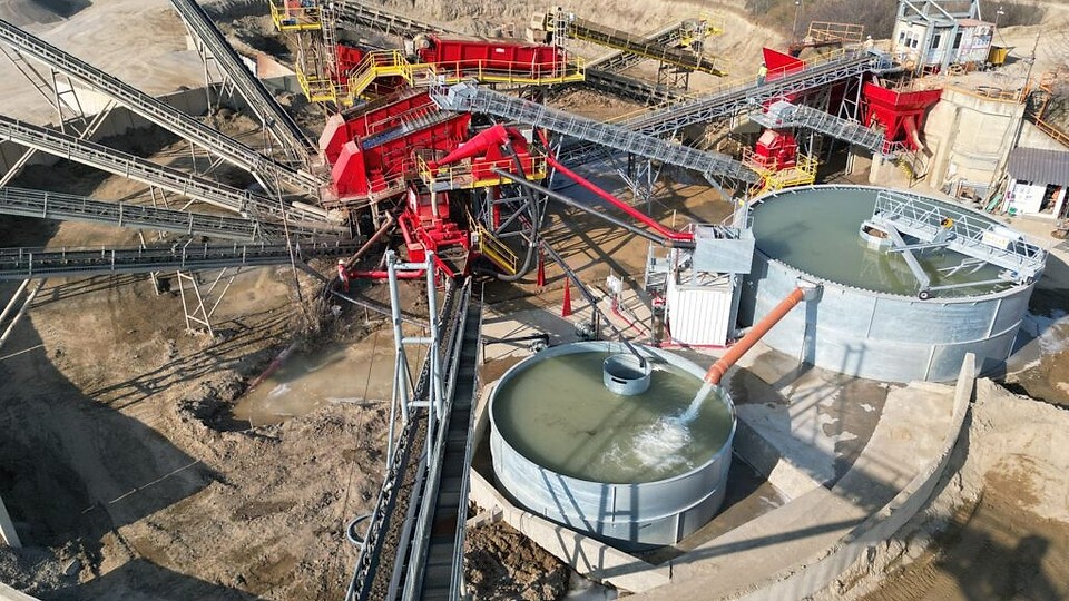 Holcim România investește 700.000 de Euro în Tehnologii Sustenabile la Stația de Agregate Stăncești