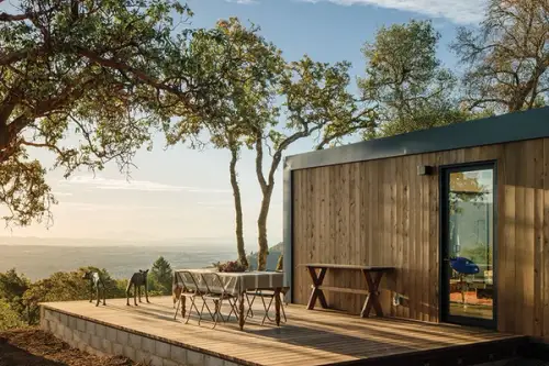 Casa superba a unei pictorite octogenare din California