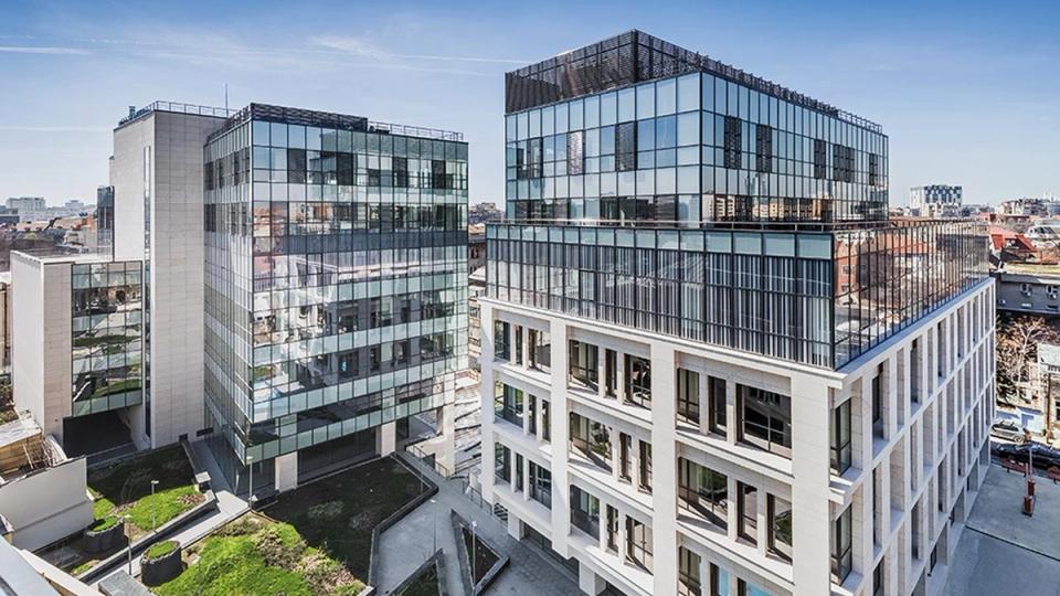 Studiul Colliers 2026: Modelul hibrid 3-4 zile la birou devine noul standard pentru companiile din România