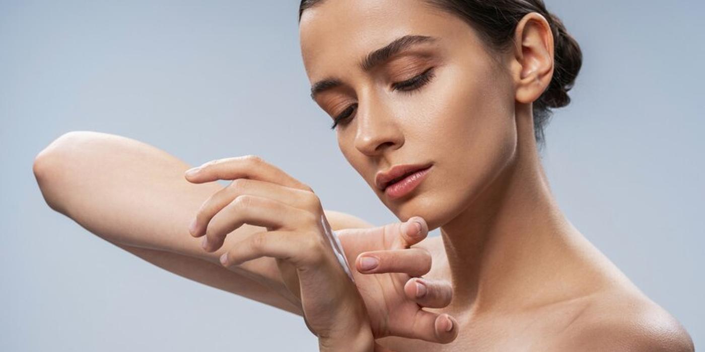 Mucina de melc: Un aliat natural pentru pielea proaspetei mămici