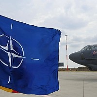 După amenințarea cu retragerea din NATO, un lider european apropiat de Trump i-a transmis, la telefon, ce fel de alianță se conturează