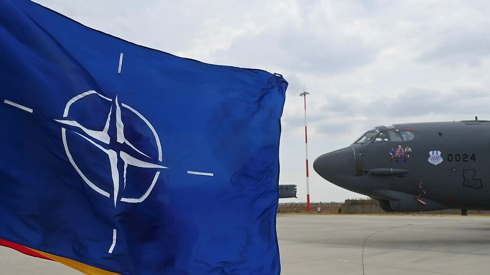 După amenințarea cu retragerea din NATO, un lider european apropiat de Trump i-a transmis, la telefon, ce fel de alianță se conturează