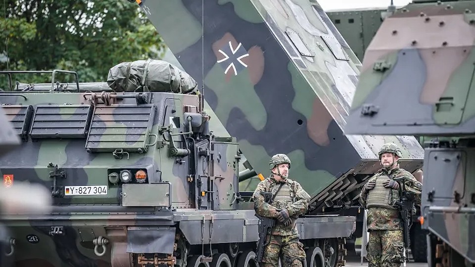 NATO blindează armata Ucrainei cu sute de mii de drone, sisteme antiaeriene și de război electronic