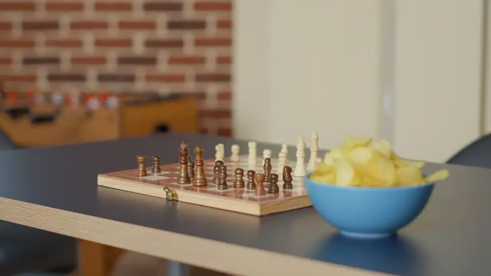 Are You Passionate About Chess? How to Create a Special Room for This Sport