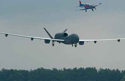 Germania invocă Articolul 5 al NATO pentru spionajul Rusiei. Zeci de drone deasupra bazelor militare