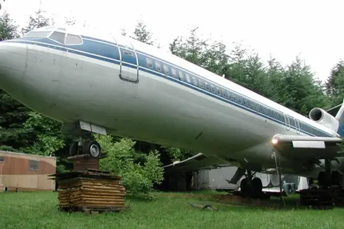 Incredibila transformare a unui avion in locuinta