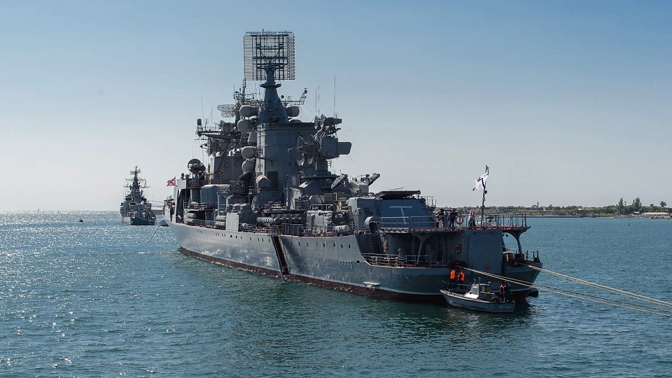 Flota Rusă se retrage. Sevastopol, aproape gol!