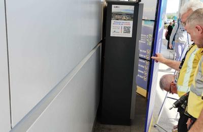 Firma care administrează parcarea de la Aeroportul Internaţional ”Avram Iancu” din Cluj-Napoca anunţă că automatele de plată aflate în proximitatea terminalelor sunt inaccesibile/ Pasagerii pot folosi alte automate sau metodele alternative de plată