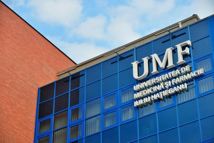 Consiliere și sprijin studenților săi israelieni și palestinieni de la UMF Cluj