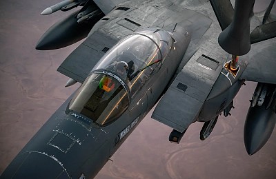 Pilotul american al avionului F-15E Strike Eagle este vânat de iranieni. Cursa contra cronometru pentru a evita o „misiune sinucigașă” de salvare